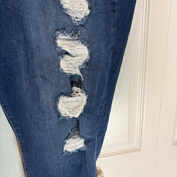 Torrid Premium Sky High Skinny Distressed Jeans Size 26R - Picture 3 of 7